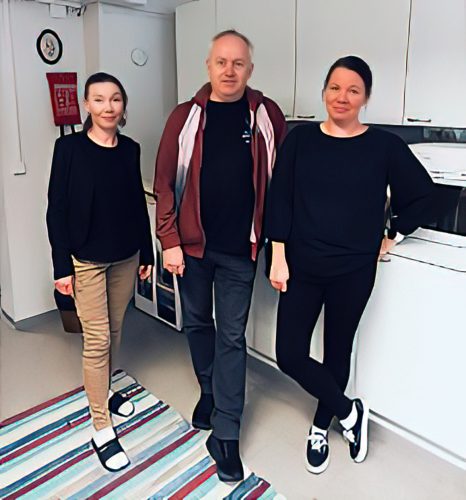 Työttömien Keskusjärjestön järjestösihteeri Juha Keränen uuden jäsenyhdistyksen Silmut ry:n avajaisissa Karhulassa 20.10.2022