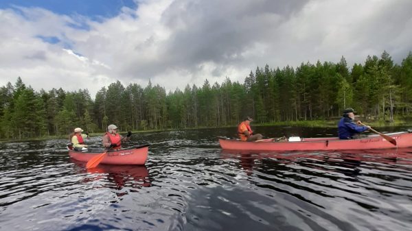 Melontaretki järvellä