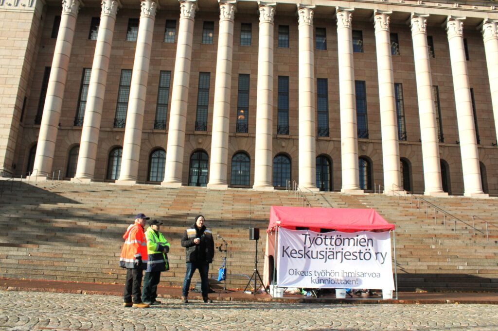 Työttömien Keskusjärjestön toiminnanjohtaja: ”Haavoittuvassa asemassa olevilta ei saa leikata”